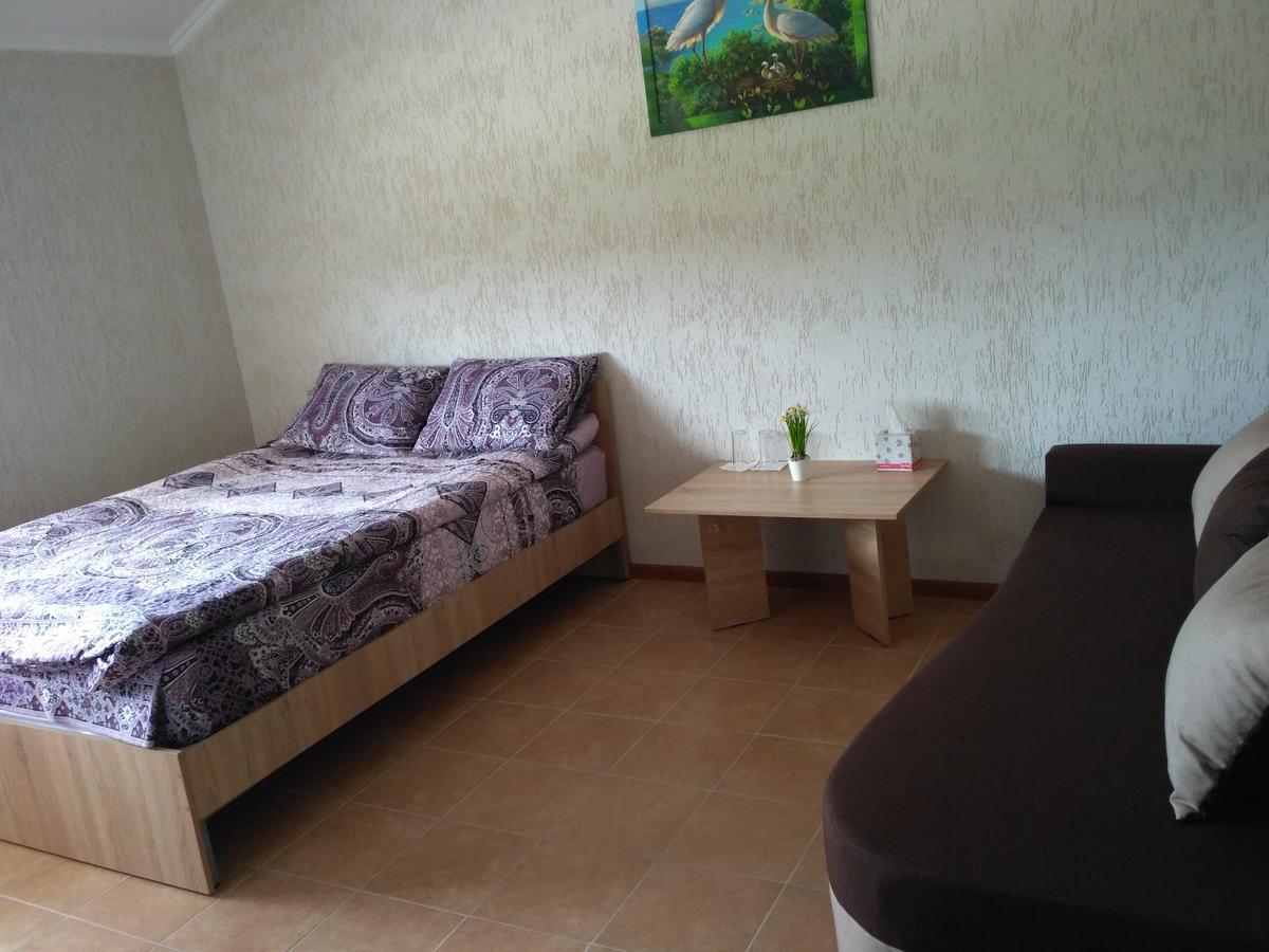 Motel Lutsk Exterior photo