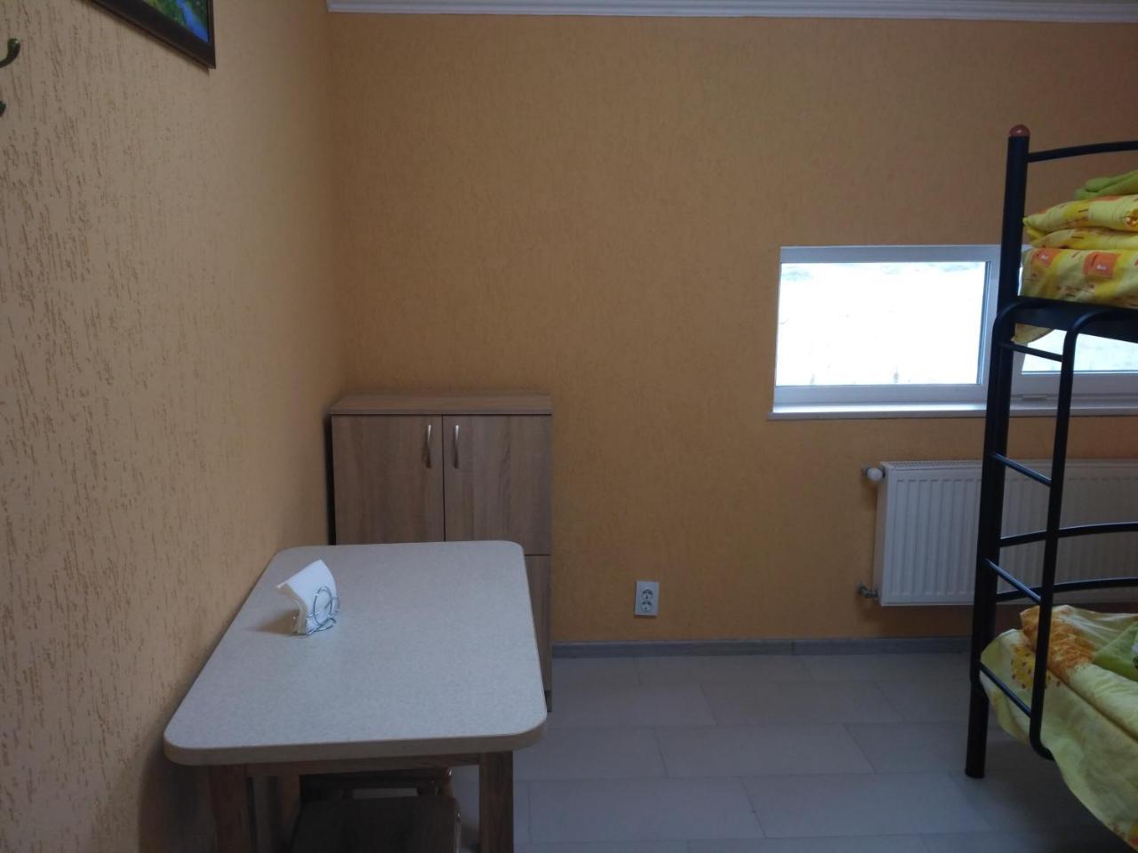 Motel Lutsk Exterior photo